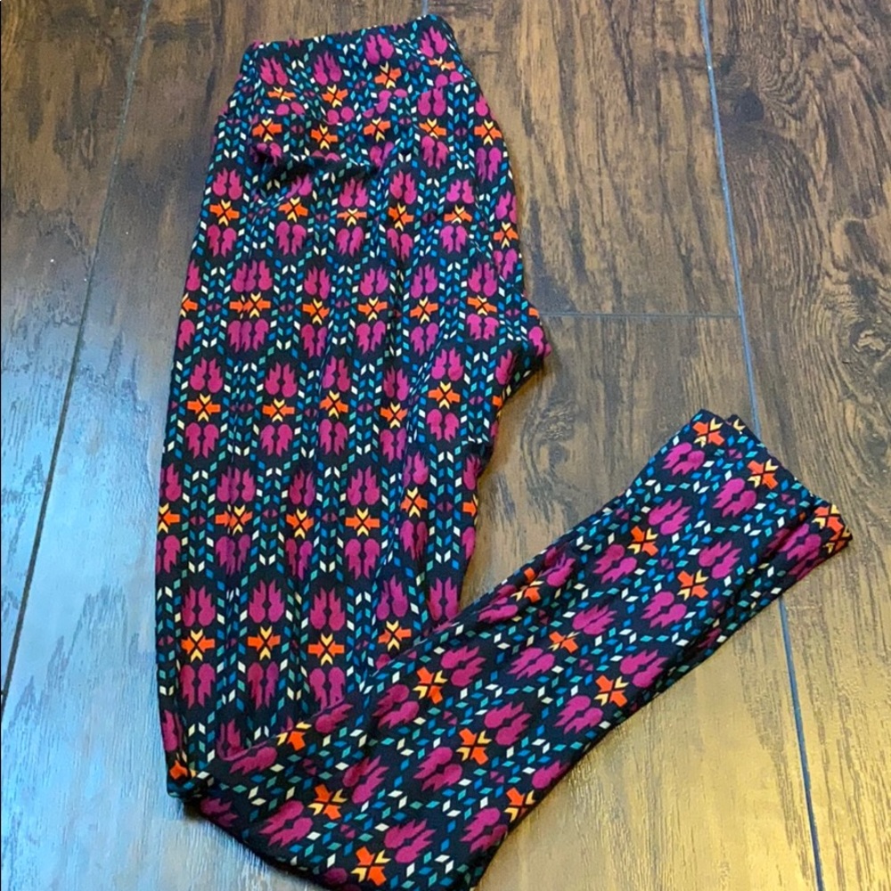 LuLaRoe One Size Leggings Brand New
